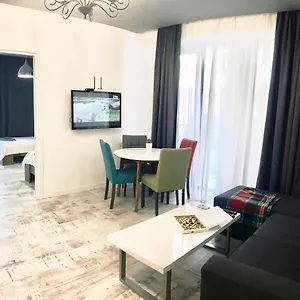 Center Loft By Happy Place Тбилиси